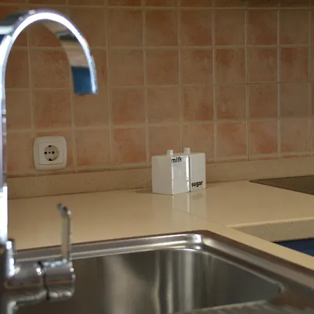 Oasis A 20 M De La Playa 펜션