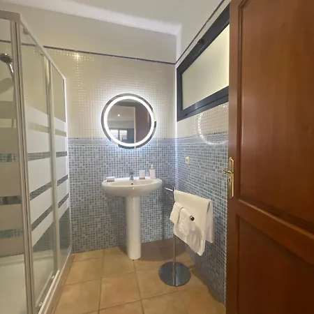 펜션 Oasis A 20 M De La Playa *