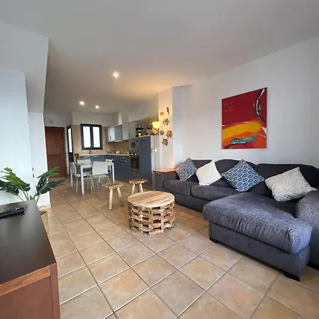 Oasis A 20 M De La Playa * Famara