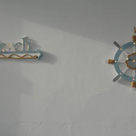 Feriehus Oasis A 20 M De La Playa *