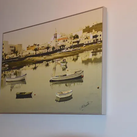 Oasis A 20 M De La Playa Feriehus *