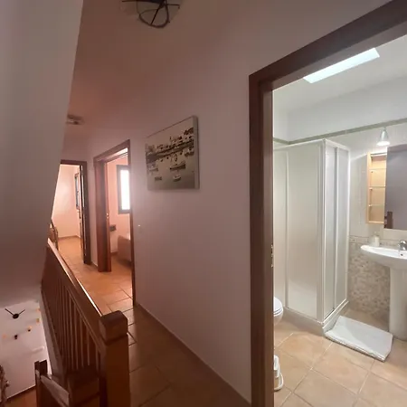 Oasis A 20 M De La Playa Nyaraló *
