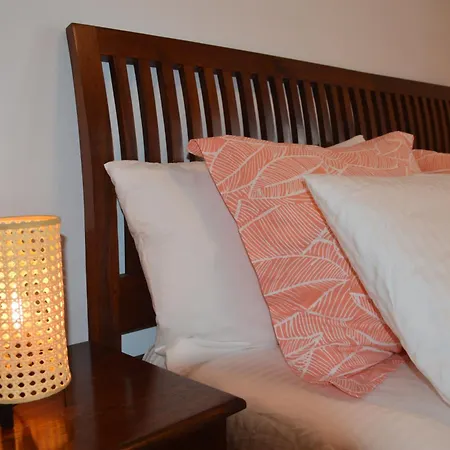 Oasis A 20 M De La Playa *