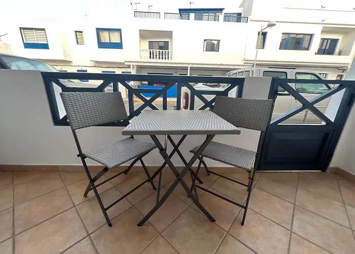 Oasis A 20 M De La Playa Hébergement de vacances Famara