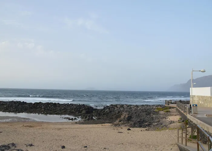 Oasis A 20 M De La Playa 펜션 파마라