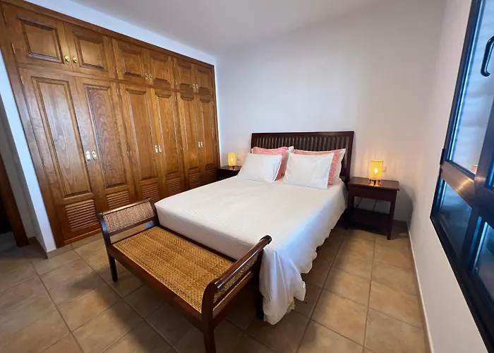 Oasis A 20 M De La Playa * 파마라